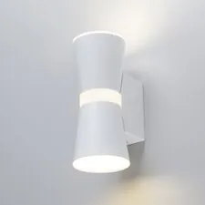Elektrostandard a043954 MRL LED 1003 / Светильник настенный светодиодный Viare белый