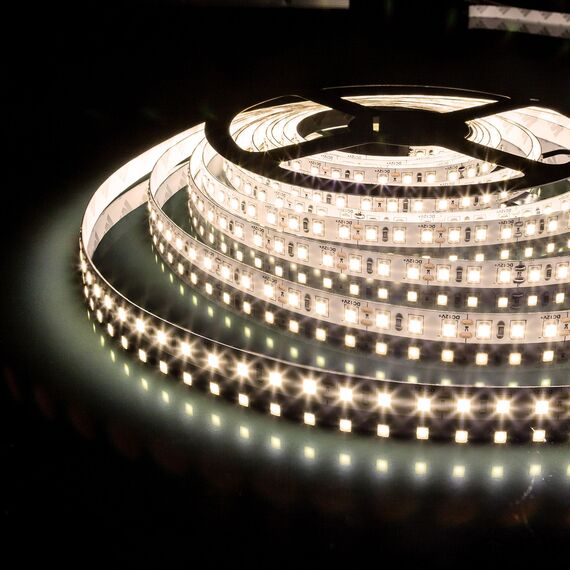 Elektrostandard a052849 2835 12V 120Led 9,6W IP65 Лента светодиодная 120Led 9,6W IP65 3300K теплый белый, изображение 2