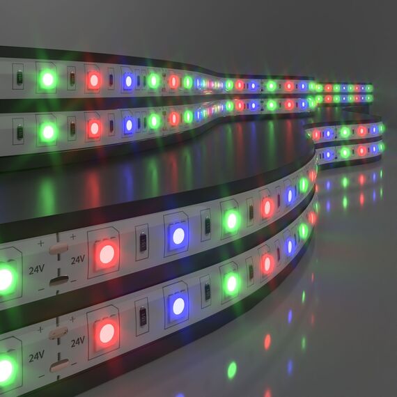 Elektrostandard a052978 5050 24V 60Led 14,4W IP65 RGB Лента светодиодная 60Led 14,4W IP65 мульт